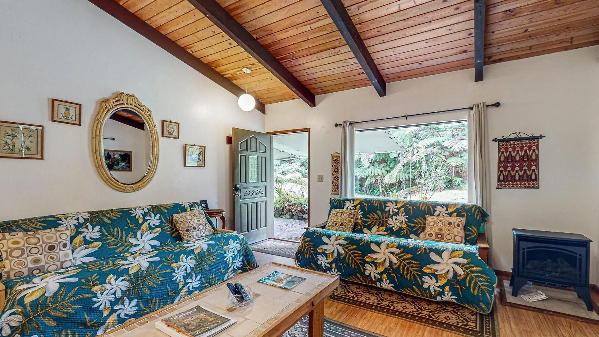Ekomomai Retreat Volcano Holiday home